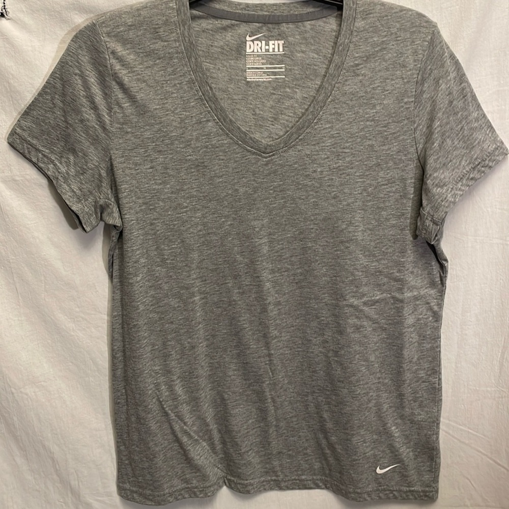 Women’s Nike Dri-Fit V-Neck T-Shirt